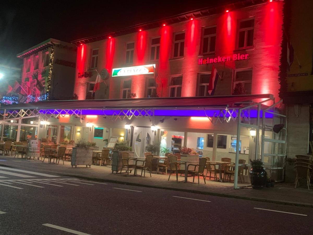 Hotel Restaurant La Piazza 팔켄뷔르흐안더횔 외부 사진